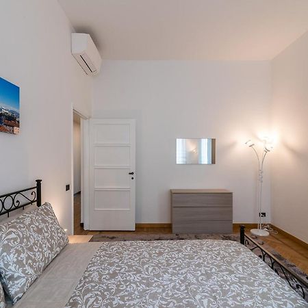 Vittoria 2 Appartement Milaan Buitenkant foto